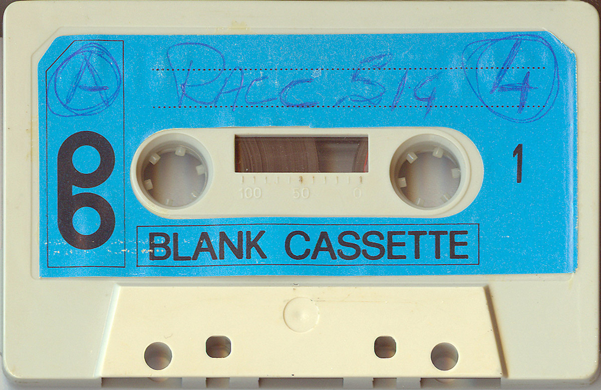Una delle cassette di Olimpio con i provini delle sigle